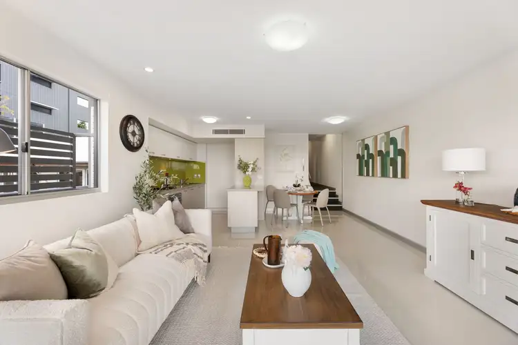 Fifth view of Homely apartment listing, 2/58 Durham Street, St Lucia QLD 4067