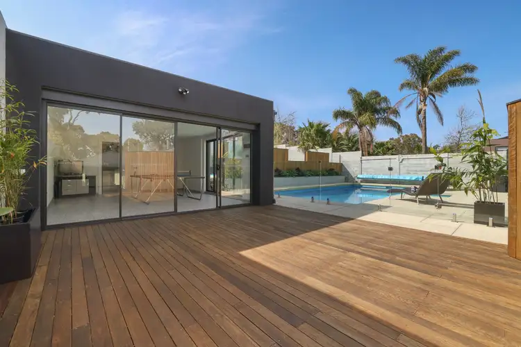 15 Fritzlaff Court, Berwick VIC 3806