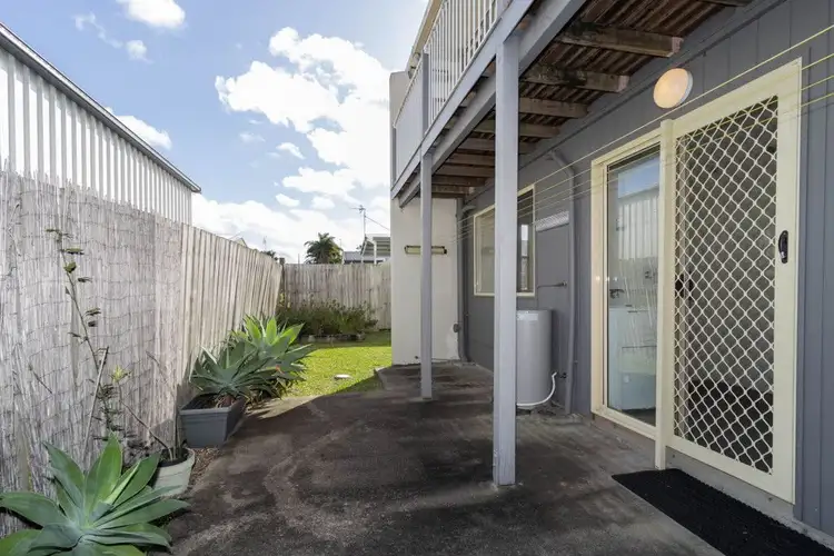 Seventh view of Homely block of units listing, 53 Beach Road, Pialba QLD 4655