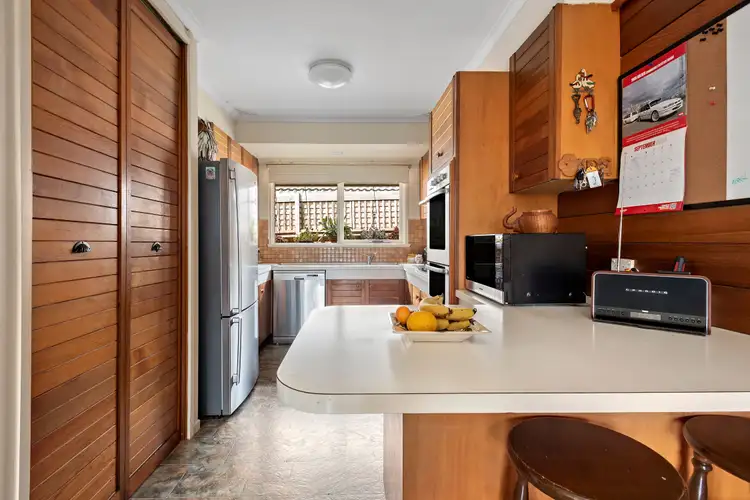 Fourth view of Homely house listing, 10 Isabella Crescent, Frankston VIC 3199
