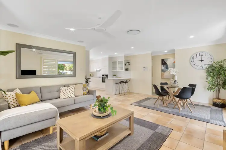 Sixth view of Homely house listing, 3 Sorrento Close, Carindale QLD 4152