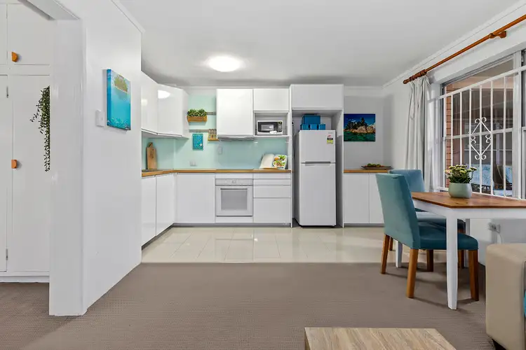27 Fernberg Road