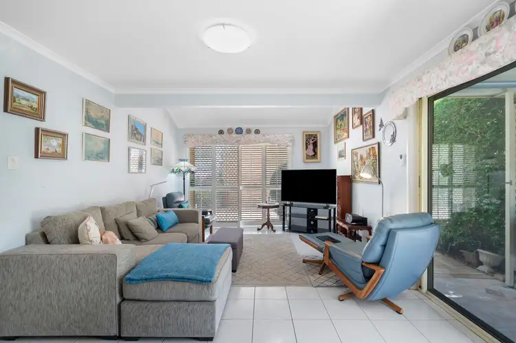 Fifth view of Homely townhouse listing, 13/10 Rowe Close, Wishart QLD 4122