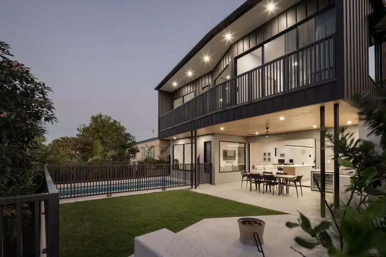 24 Gertrude Street, Highgate Hill QLD 4101