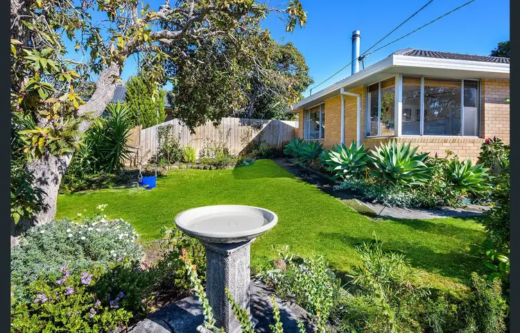 12 Overport Road, Frankston South VIC 3199