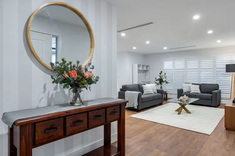 Third view of Homely house listing, 5 Burgess Close, Gladstone Park VIC 3043