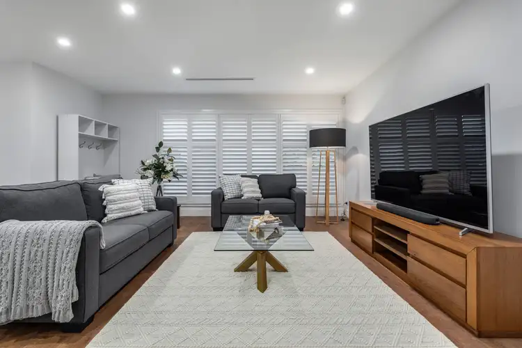 Fifth view of Homely house listing, 5 Burgess Close, Gladstone Park VIC 3043