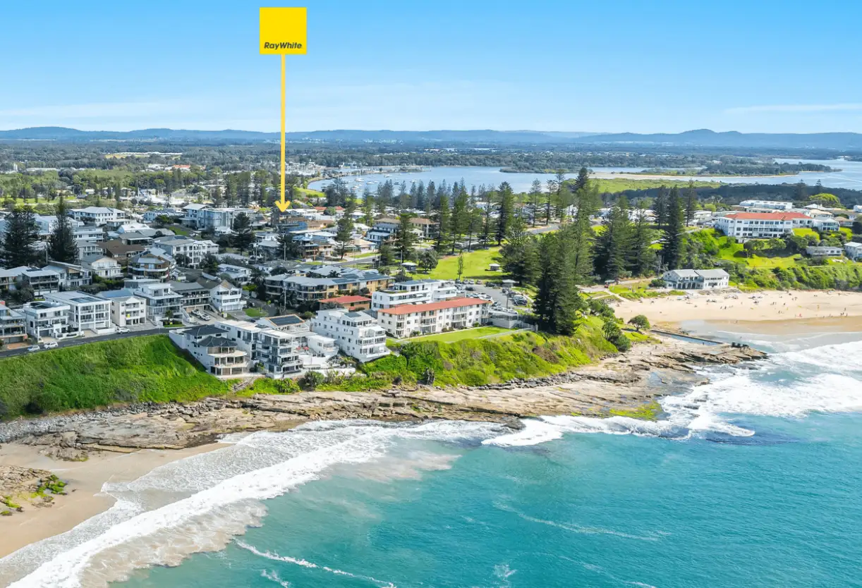 Main view of Homely unit listing, 2/11 Campbells Lane, Yamba NSW 2464