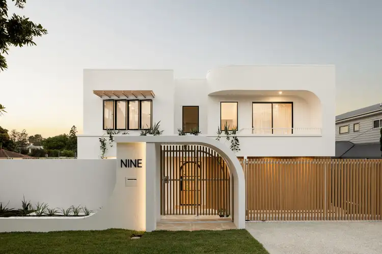 9 Avesnes Street, Holland Park QLD 4121