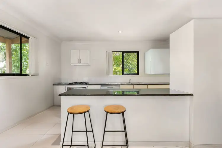 Main view of Homely apartment listing, 4/10 Montrose Road, Taringa QLD 4068
