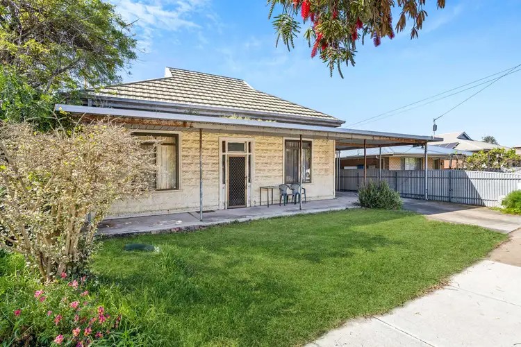 35 Bucknall Road, Glanville SA 5015