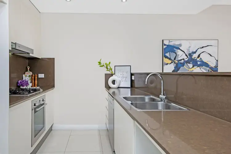 Fourth view of Homely apartment listing, 302B/15 Flack Avenue, Hillsdale NSW 2036