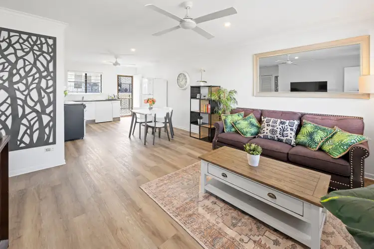 Main view of Homely unit listing, 4/59 Queen Street, Southport QLD 4215