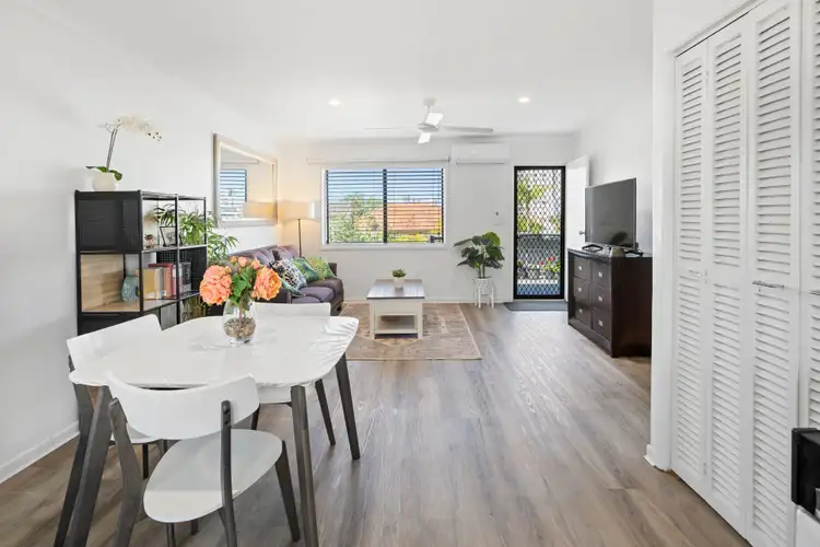 Second view of Homely unit listing, 4/59 Queen Street, Southport QLD 4215