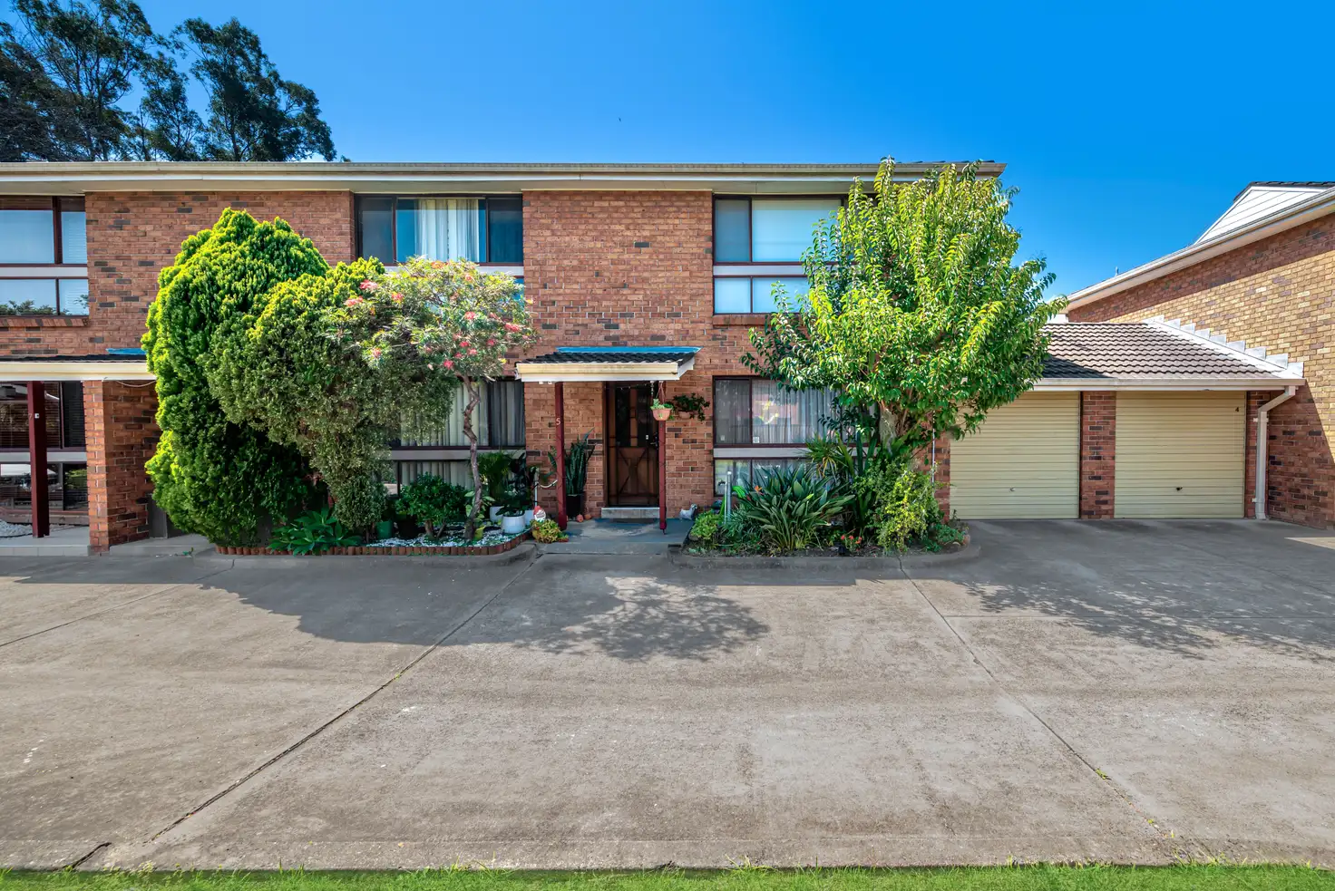 Main view of Homely townhouse listing, 5/27 Myee Road, Macquarie Fields NSW 2564