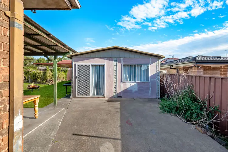 Seventh view of Homely house listing, 2 Lillas Place, Minto NSW 2566