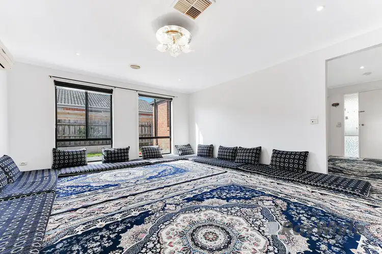 Second view of Homely house listing, 3 Naja Crescent, Hampton Park VIC 3976