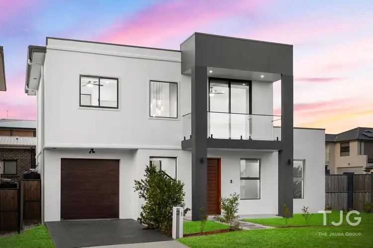 21 Newmarket Pkwy, Box Hill NSW 2765
