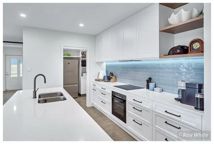 Sixth view of Homely house listing, 20 Twinview Terrace, Parkhurst QLD 4702
