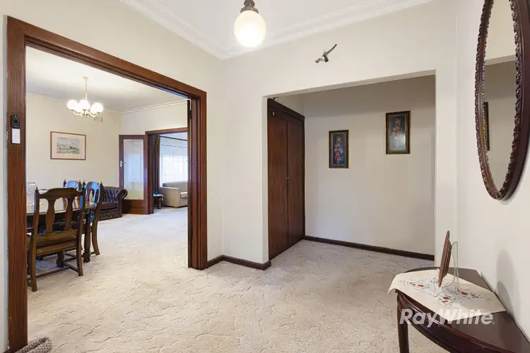 Fifth view of Homely house listing, 560 Waverley Road, Malvern East VIC 3145