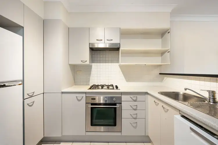 Fourth view of Homely unit listing, 15/552-554 Pacific Highway (rear of the block), Chatswood NSW 2067