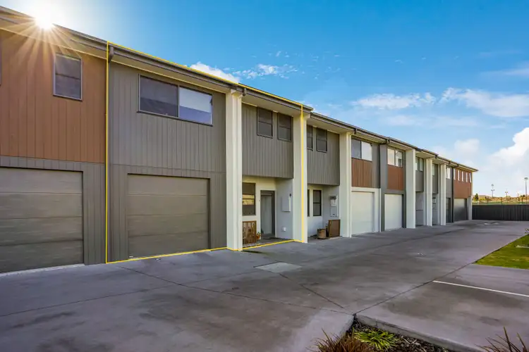 Sixth view of Homely townhouse listing, 3 McKenzie Crescent, Goulburn NSW 2580