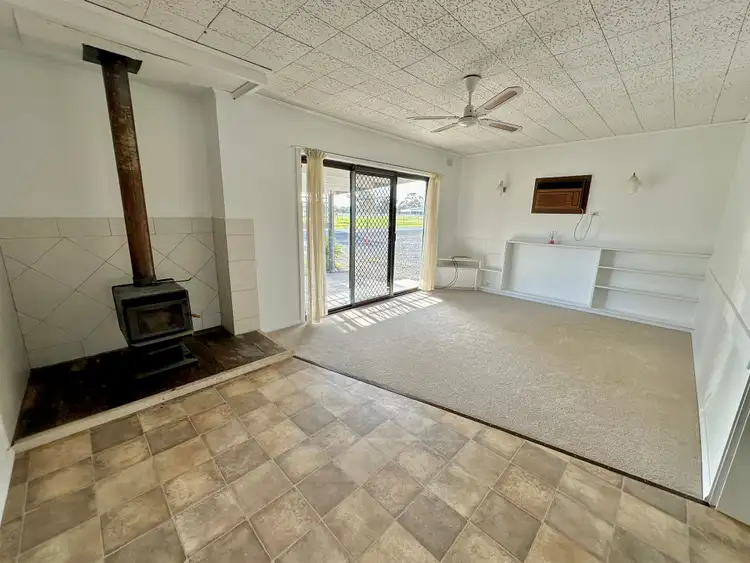 Fifth view of Homely house listing, 136 Racecourse Road, Bordertown SA 5268