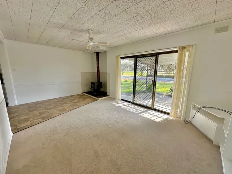 Sixth view of Homely house listing, 136 Racecourse Road, Bordertown SA 5268