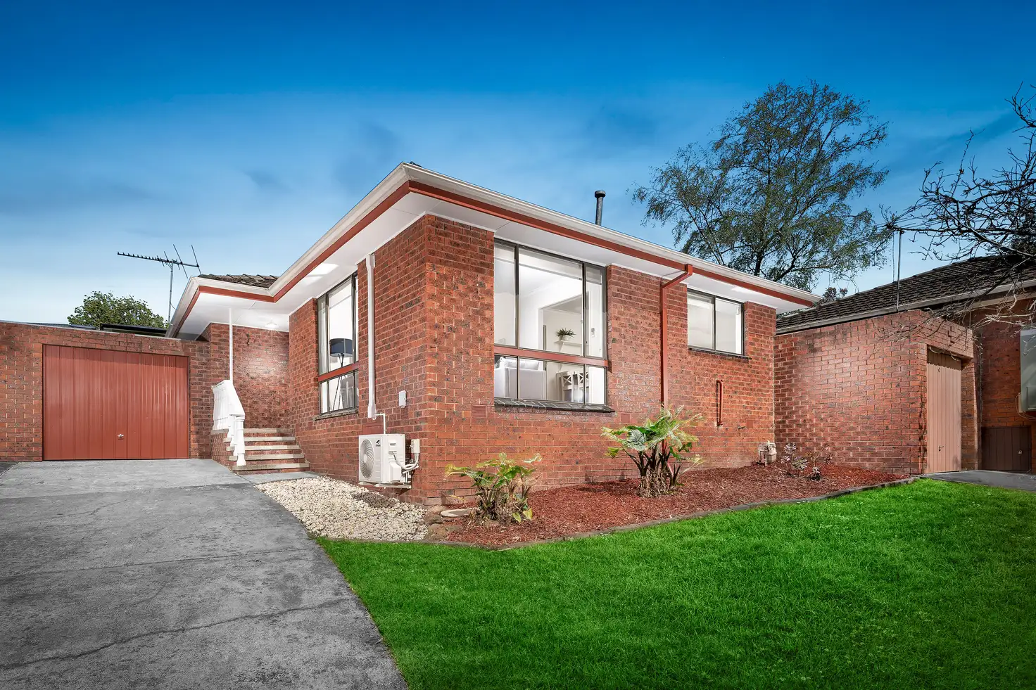 Main view of Homely unit listing, 4/1-3 Crest Grove, Nunawading VIC 3131