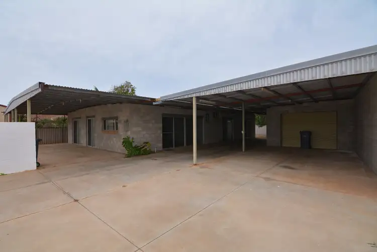 11 Bibra Way
