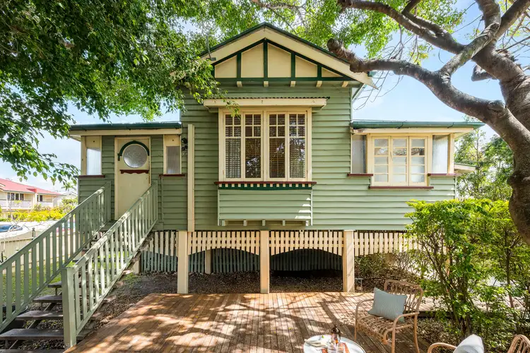 5 Elliott Street, Hawthorne QLD 4171