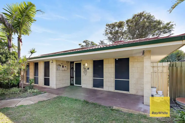 17 Ravensden Street, Thornlie WA 6108