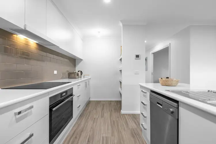 Fifth view of Homely house listing, 5 Barclay Boulevard, Red Cliffs VIC 3496