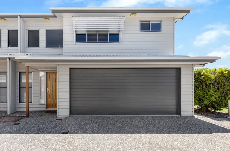 Main view of Homely townhouse listing, 4/44 Kassidy Drive, Emerald QLD 4720