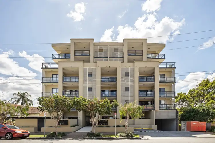 Main view of Homely apartment listing, 20/11 Grosvenor Road, Indooroopilly QLD 4068