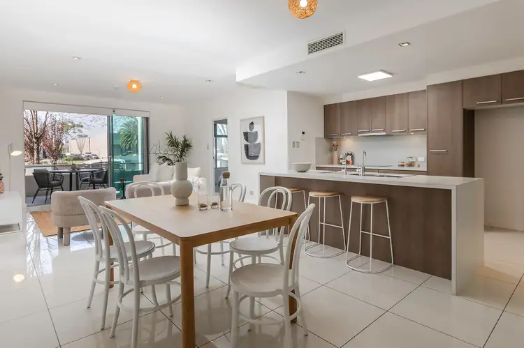 6/1 Burt Avenue, Findon SA 5023