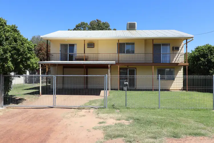 14 Elizabeth Street, St George QLD 4487