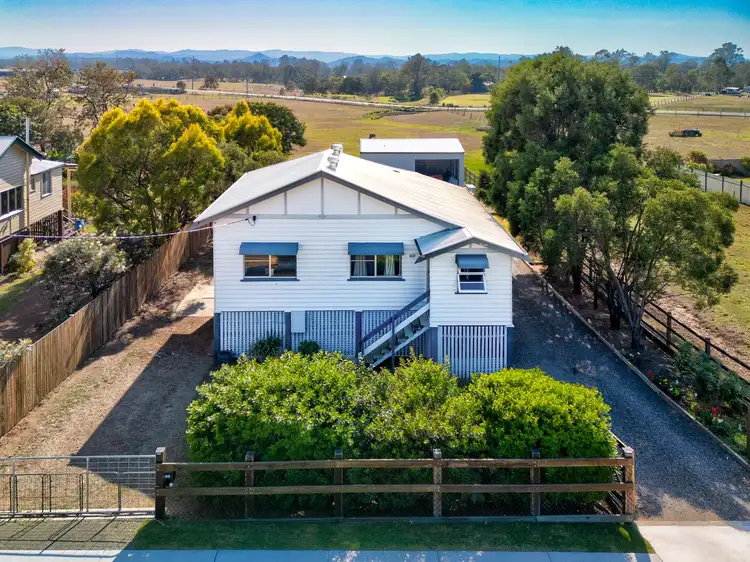 88 Railway Street, Lowood QLD 4311