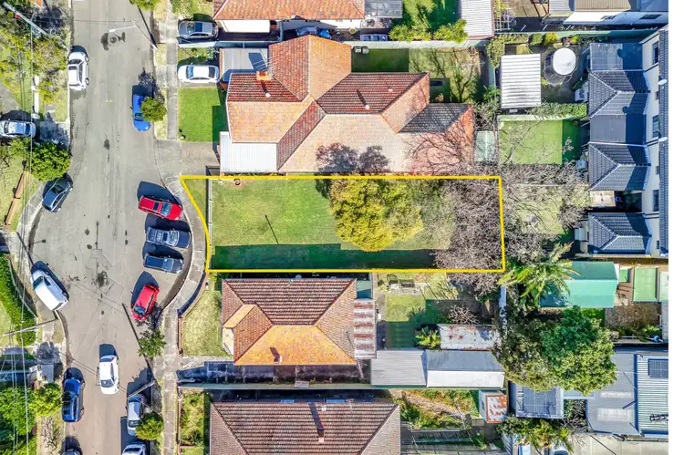 8 Walker Avenue, Mascot NSW 2020