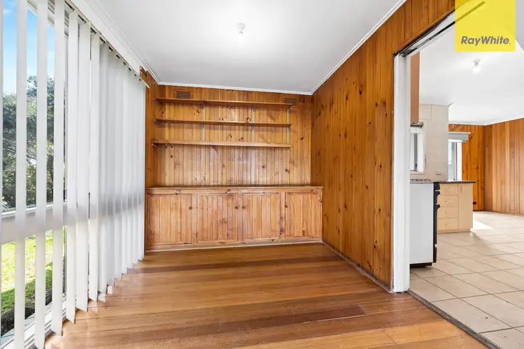 Third view of Homely house listing, 2 Meadowbank Court, Kings Park VIC 3021