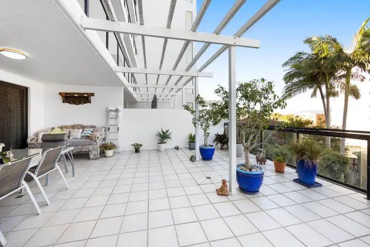 Fifth view of Homely unit listing, Unit 4/10-14 Saltair Street, Kings Beach QLD 4551