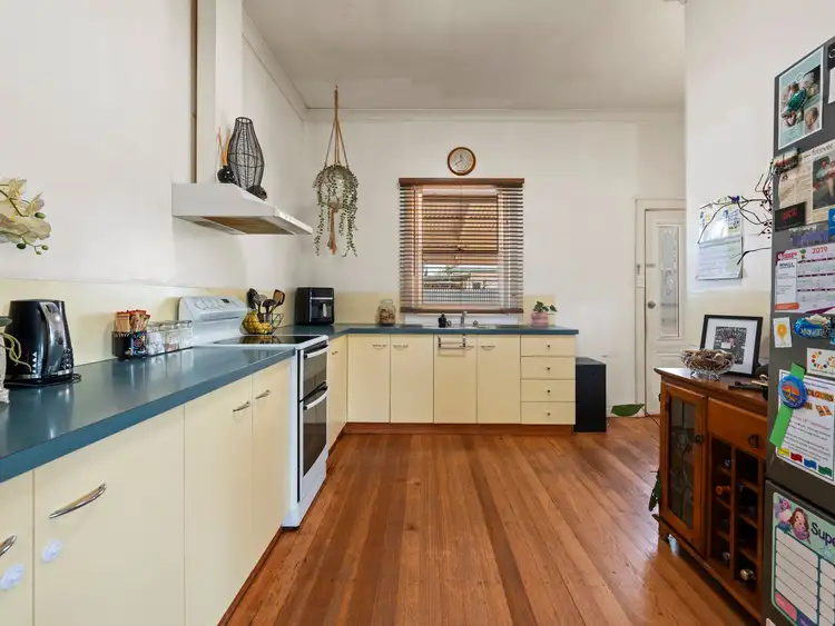 Fifth view of Homely house listing, 10 Egmont Street, Benalla VIC 3672