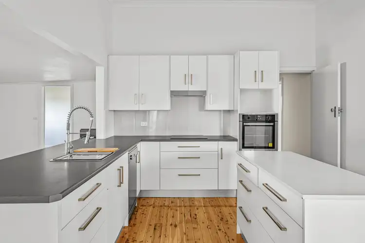 Main view of Homely house listing, 100 Ravenshaw Street, Gloucester NSW 2422