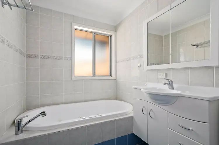 Fifth view of Homely house listing, 17 Durack Avenue, Mount Warrigal NSW 2528