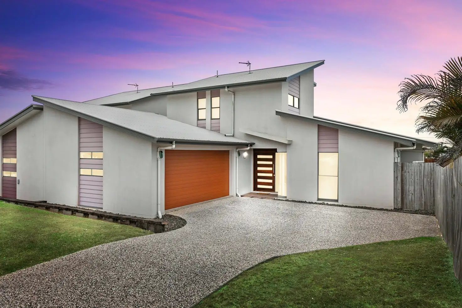 Main view of Homely townhouse listing, 1/40 Victor Drive, Kawungan QLD 4655