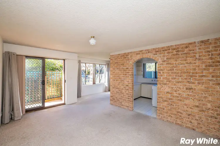 Fifth view of Homely unit listing, 1/72 Bent Street, Tuncurry NSW 2428