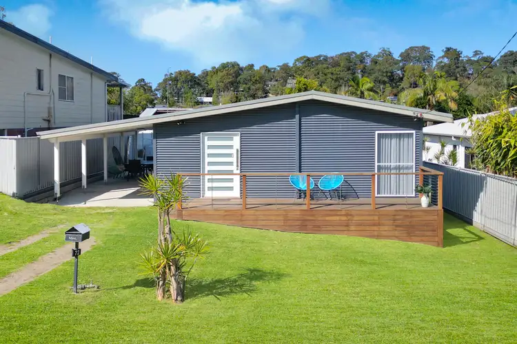 Second view of Homely house listing, 72 Patrick Crescent, Saratoga NSW 2251