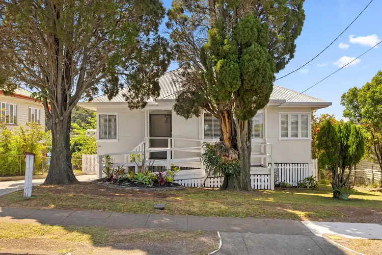 686 Cavendish Road, Holland Park QLD 4121