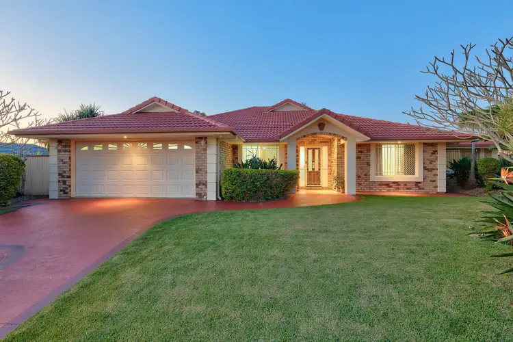 31 Barrington Place, Parkinson QLD 4115