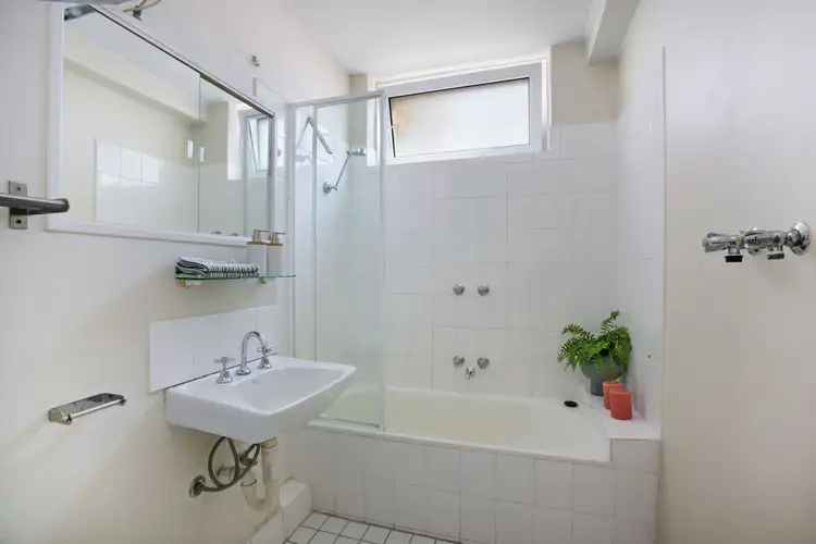 Sixth view of Homely unit listing, 6/247 Gower Street, Preston VIC 3072